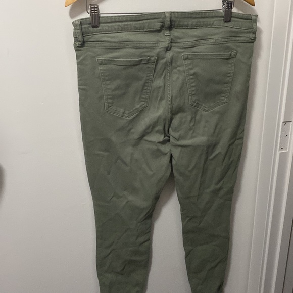 GAP | Cropped Skinnys - Picture 5 of 5